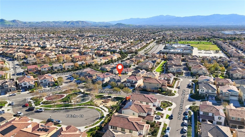 3068 E Copperhill Street