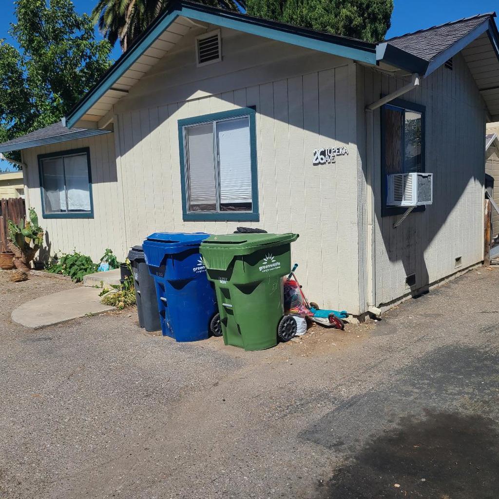 28 Topeka Avenue