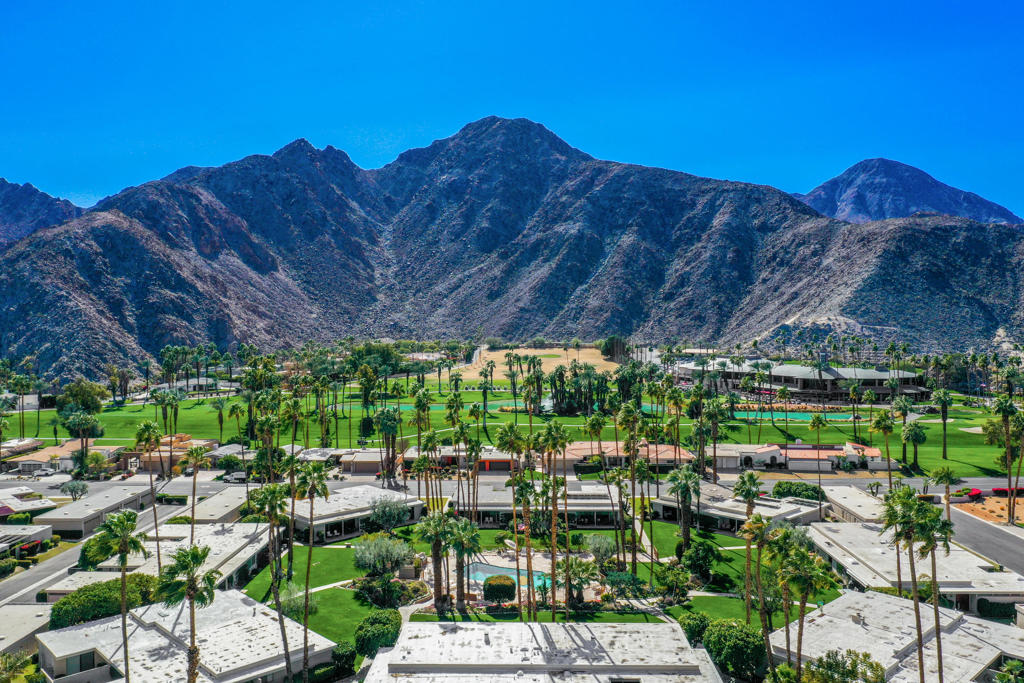 Indian Wells C.C. - Residential Lease