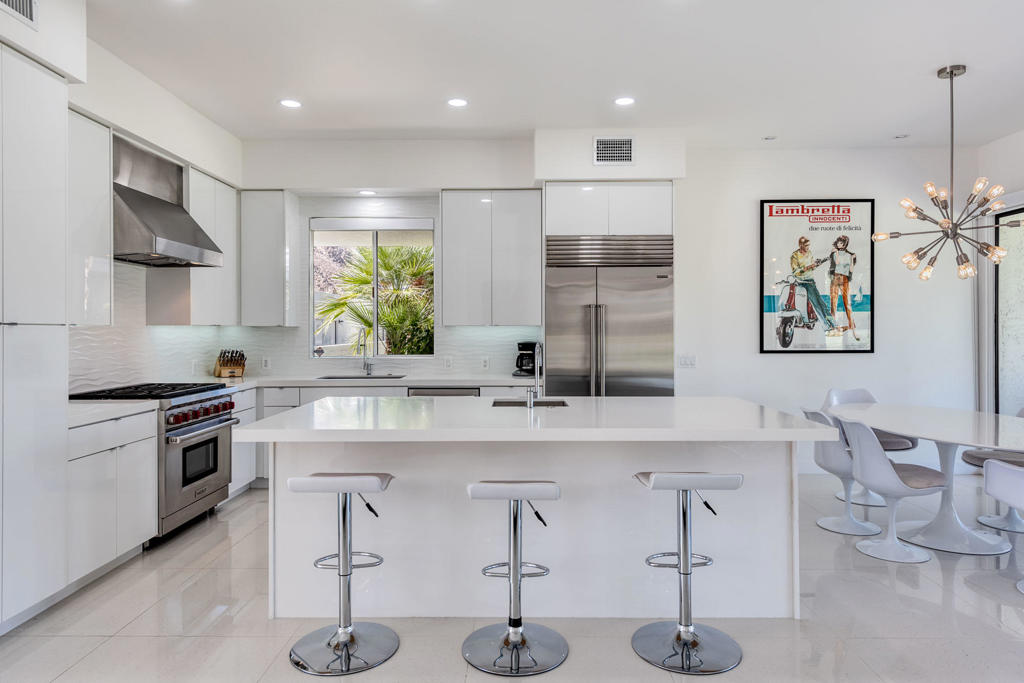 Indian Wells C.C. - Residential Lease