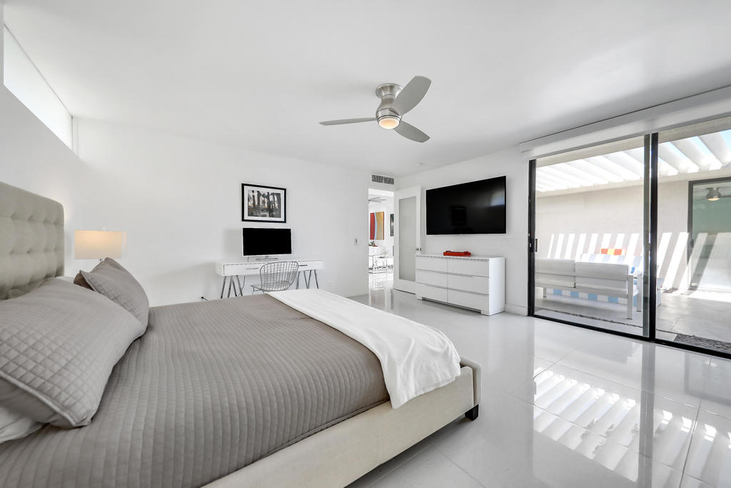 Indian Wells C.C. - Residential Lease