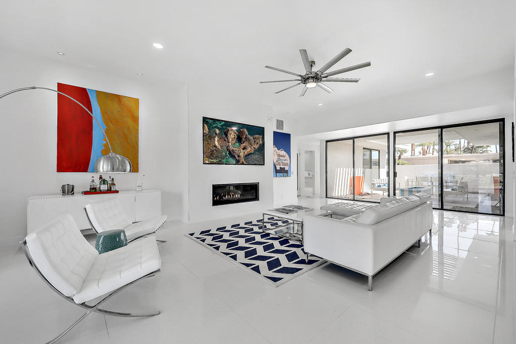 Indian Wells C.C. - Residential Lease