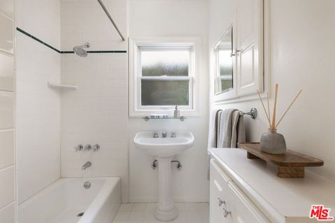 Tiny photo for 3092 Calle Rosales, Santa Barbara, CA 93105 (MLS # 26641419)