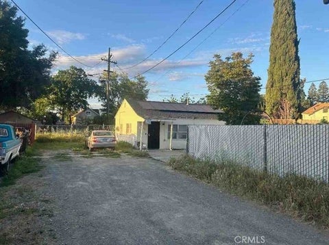 Photo of 2381 Gibson St, Sacramento, CA 95815 (MLS # SR26125418)
