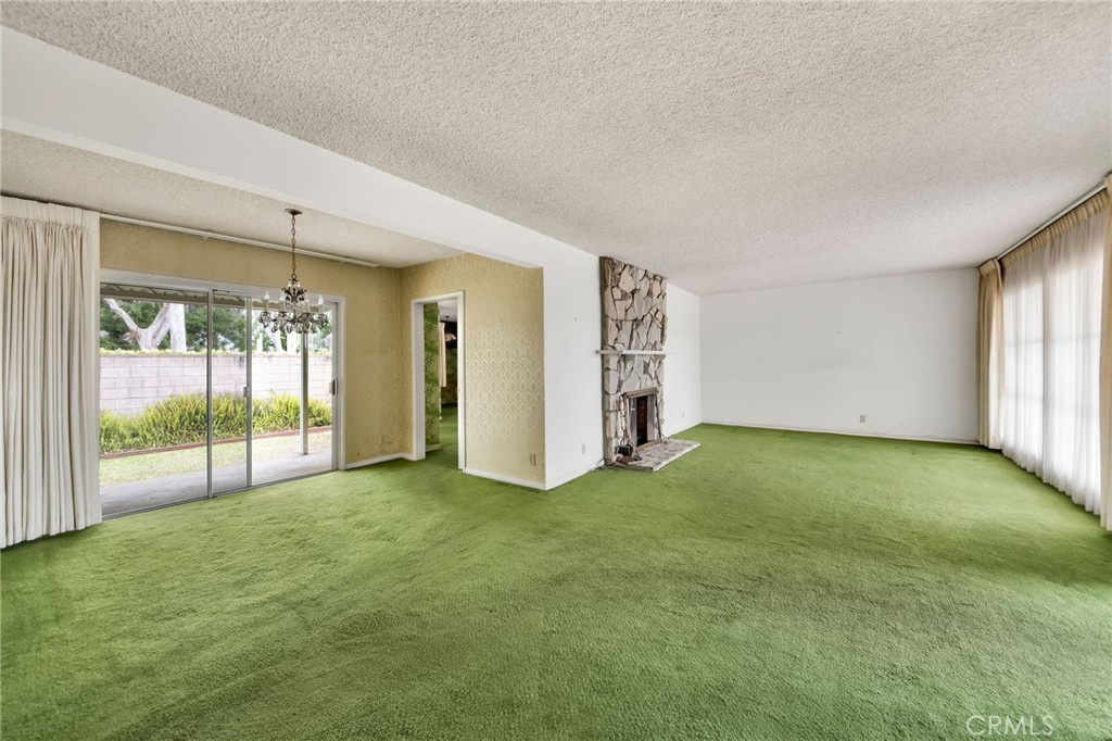422 Calle De Arboles