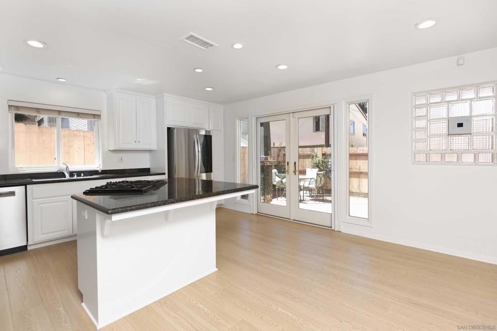 La Jolla - Residential Lease