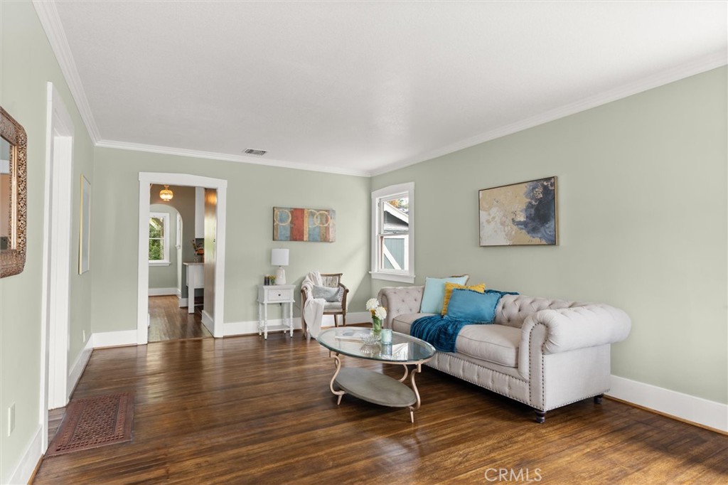 318 Saint Joseph Avenue