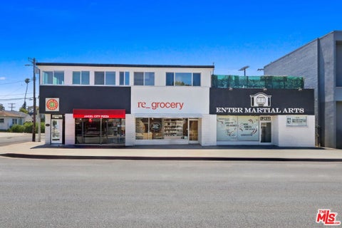 Photo of 12926 Venice Boulevard, Los Angeles, CA 90066 (MLS # 26863223)