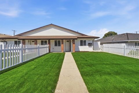Photo of 307 N Tustin AVE #B, Anaheim, CA 92807 (MLS # OC26150827)