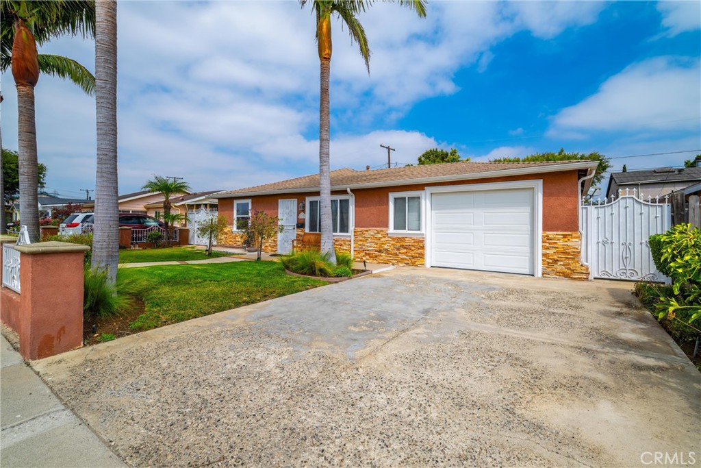 3133 W 187th Place