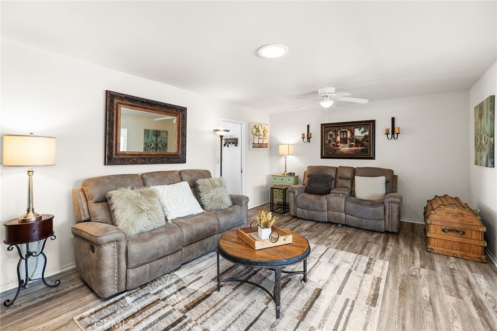 25890 roanoke road