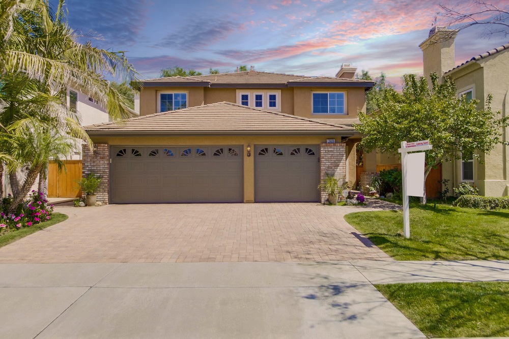 Offered at $999,000-$1,049,000. Immaculate home in highly desirable Summit community of Carmel Mountain Ranch. The upgrades are endless -newer kitchen w/granite, high end stainless steel appliances & center island. Spacious living room. Wrought iron banister & custom plantation shutters. Full bdrm & bath downstairs. 3-car garage. Huge master retreat & dual sided fireplace. SOLAR FULLY PAID! Private backyard w/built in BBQ & relaxing Jacuzzi. Close to all amenities, easy fwy access & Poway Schools. Neighborhoods: The Summit Other Fees: 0 Sewer: Sewer Connected Topography: LL