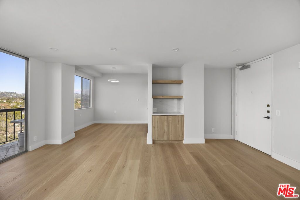 Photo of 10747 Wilshire Boulevard #1107, Los Angeles, CA 90024 (MLS # 26635289)