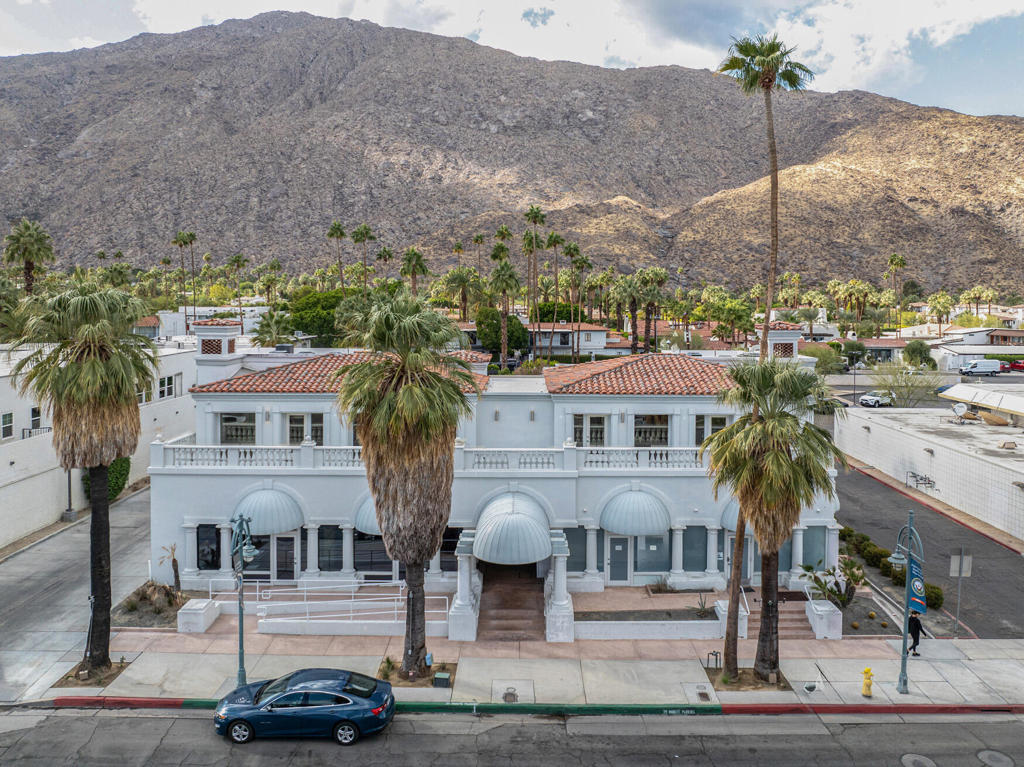 353 Palm Canyon Drive