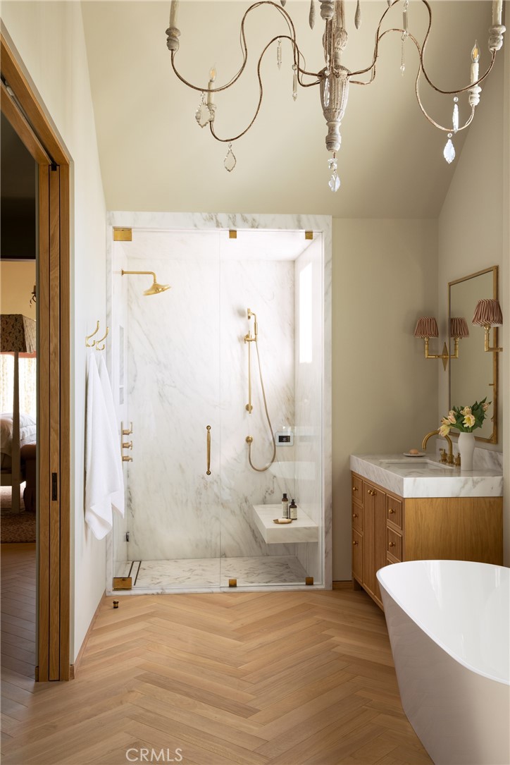 Bayshores (BSHR) - Residential