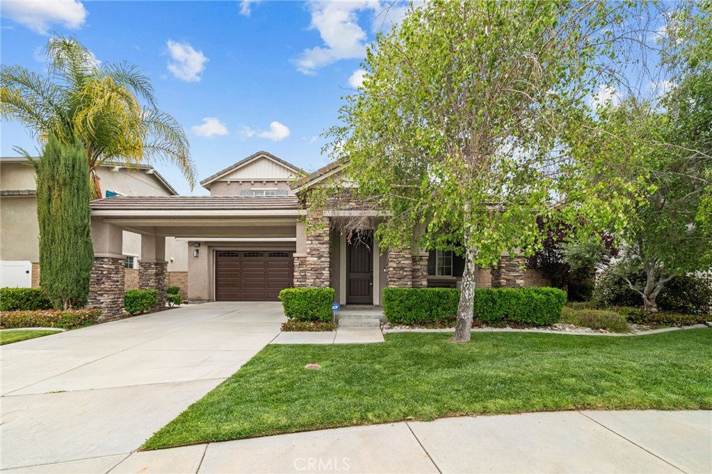 46236 Shade Tree Court