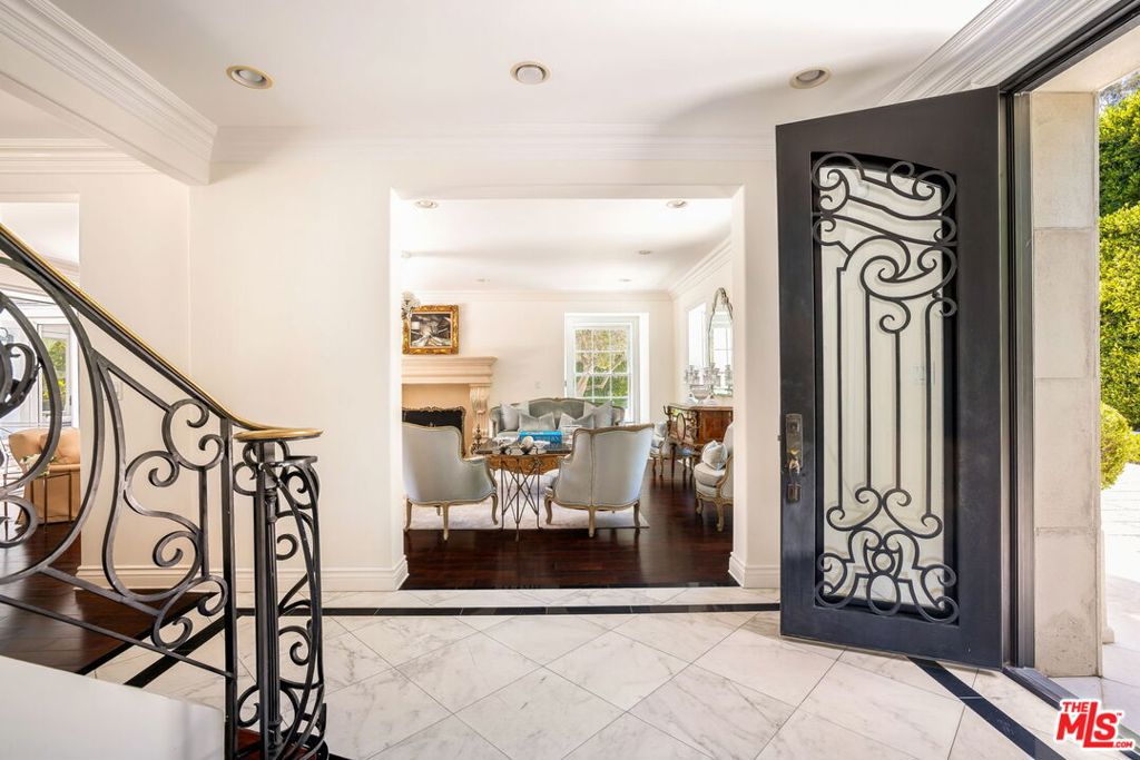10914 Bellagio Road