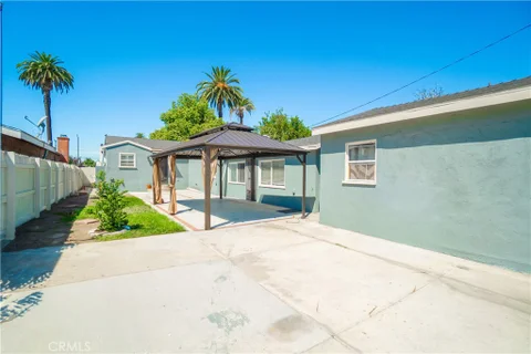 2746 Easy Ave, Long Beach, CA 90810 - MLS#: PW26170858