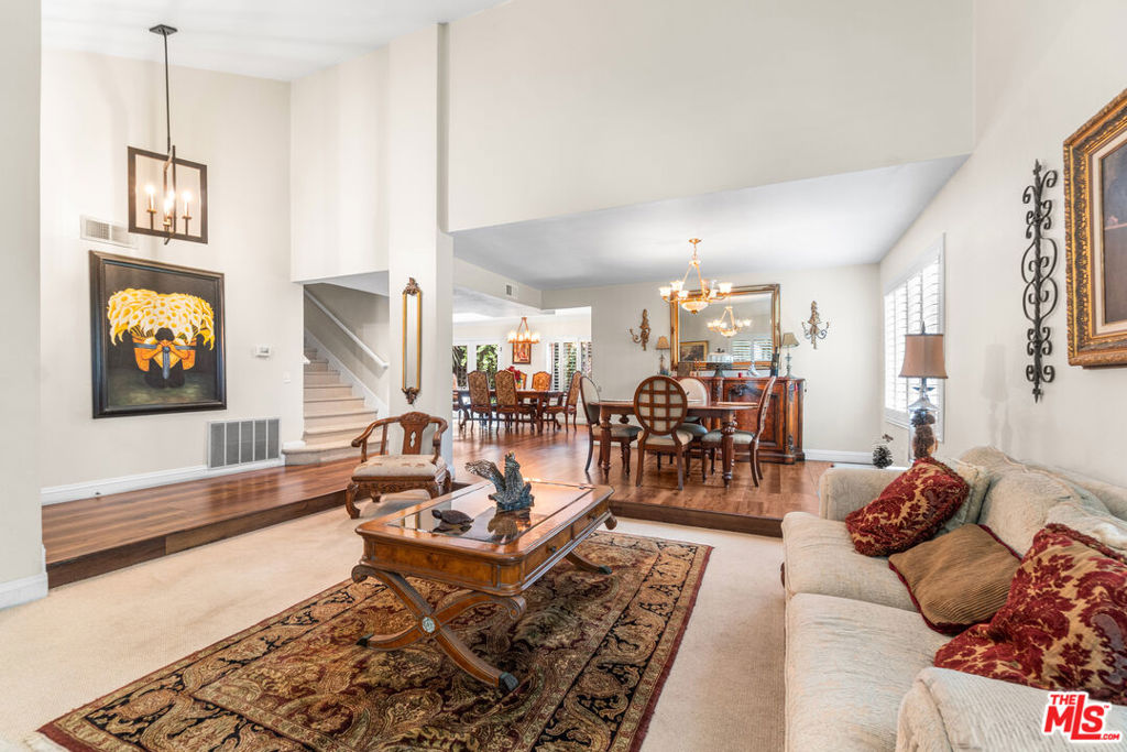 19421 Hallmark Lane