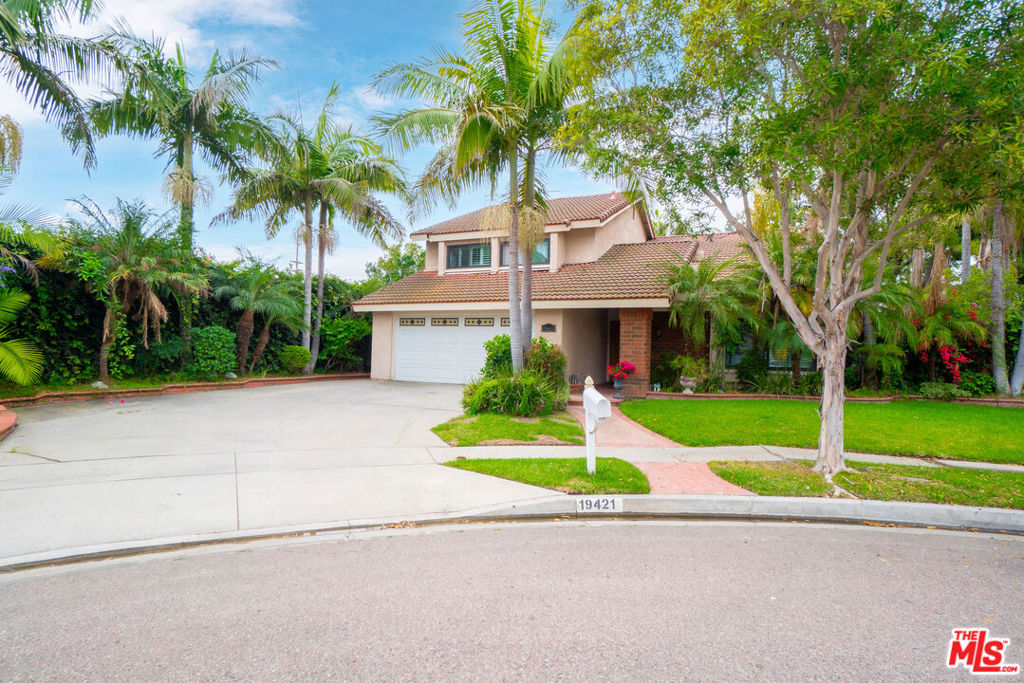 19421 Hallmark Lane