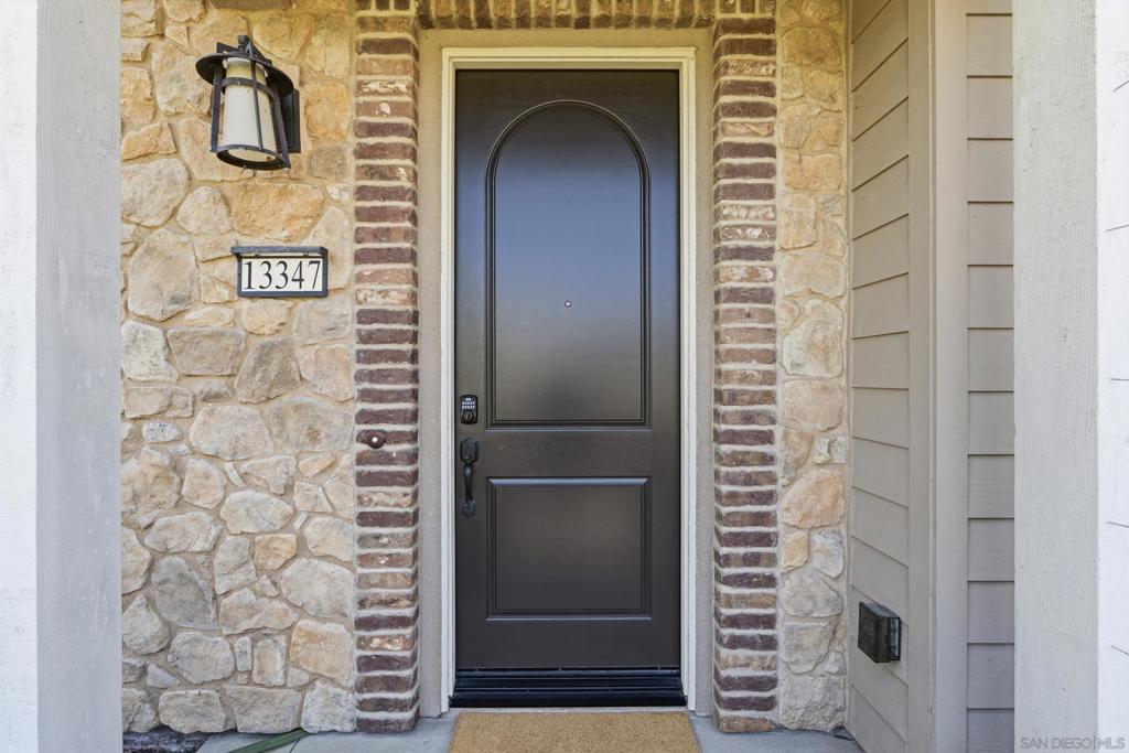 13347 Orange Blossom Wy