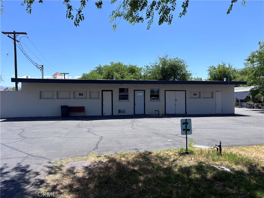 37311 47th E 40