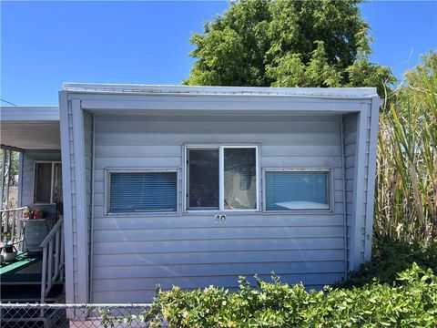 Photo of 37311 47th ST E #40, Palmdale, CA 93552 (MLS # SR26097210)