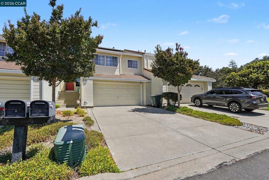 5251 Pebble Glen Dr