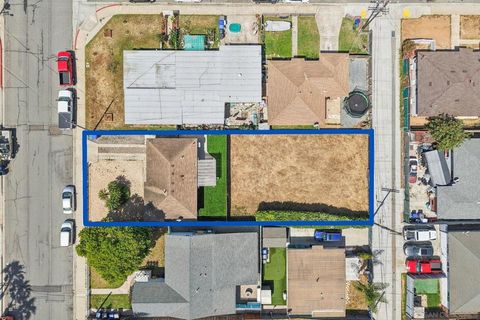 1055 11Th Imperial Beach CA 91932