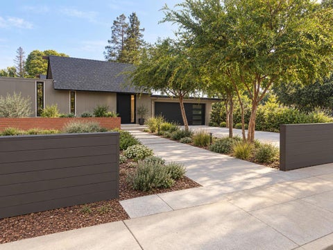 Photo of 821 Cumberland Drive, Sunnyvale, CA 94087 (MLS # ML82063646)