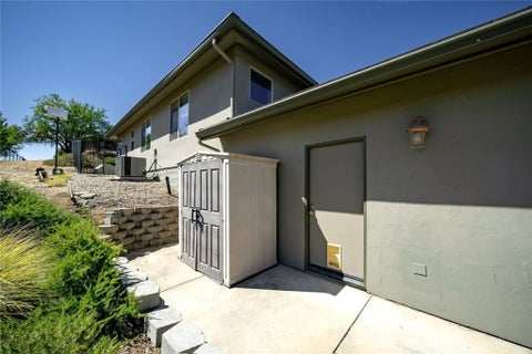 Tiny photo for 419 Peachtree Court Ct, Paso Robles, CA 93446 (MLS # SC26188390)
