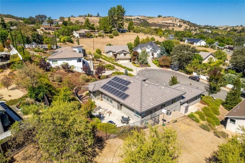 Tiny photo for 419 Peachtree Court Ct, Paso Robles, CA 93446 (MLS # SC26188390)