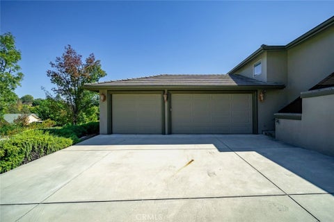 Tiny photo for 419 Peachtree Court Ct, Paso Robles, CA 93446 (MLS # SC26188390)