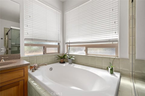 Tiny photo for 419 Peachtree Court Ct, Paso Robles, CA 93446 (MLS # SC26188390)
