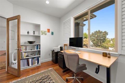 Tiny photo for 419 Peachtree Court Ct, Paso Robles, CA 93446 (MLS # SC26188390)
