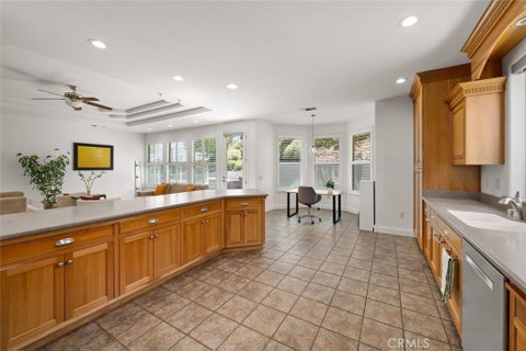 Tiny photo for 419 Peachtree Court Ct, Paso Robles, CA 93446 (MLS # SC26188390)