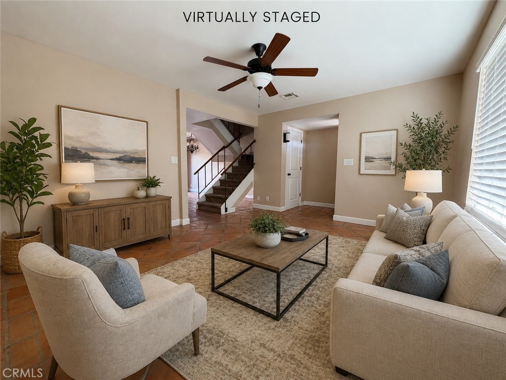 18324 Brookhurst