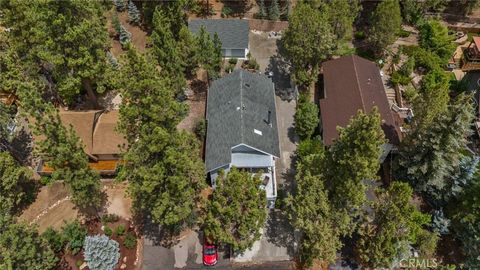 Photo of 501 Catalina Road, Big Bear Lake, CA 92315 (MLS # GD25216213)