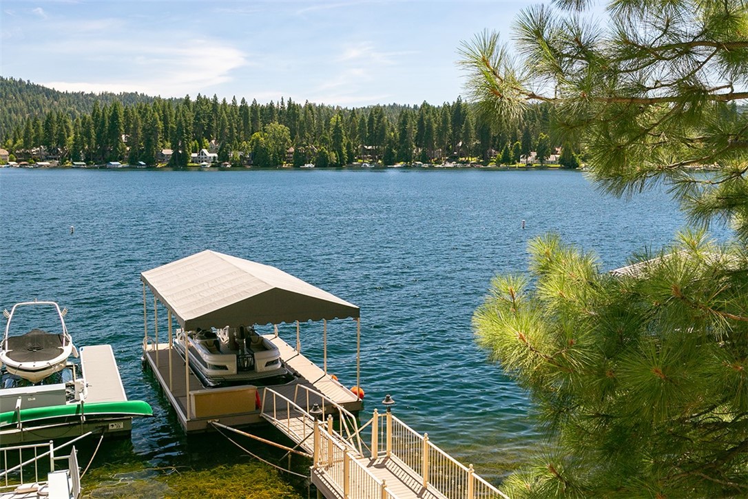 Arrowhead Woods (AWHW) - Residential