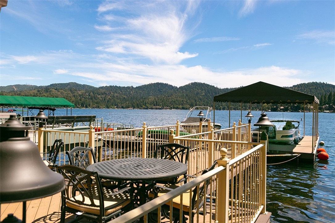 Arrowhead Woods (AWHW) - Residential