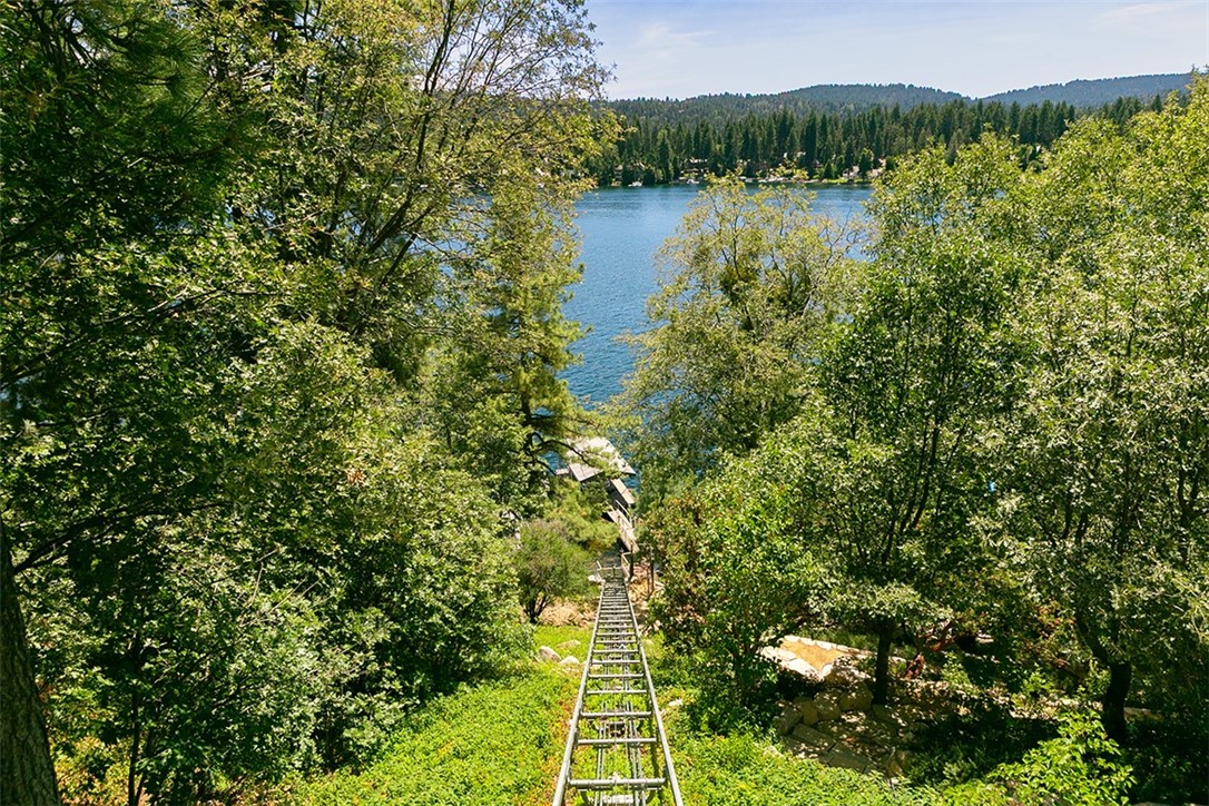 Arrowhead Woods (AWHW) - Residential