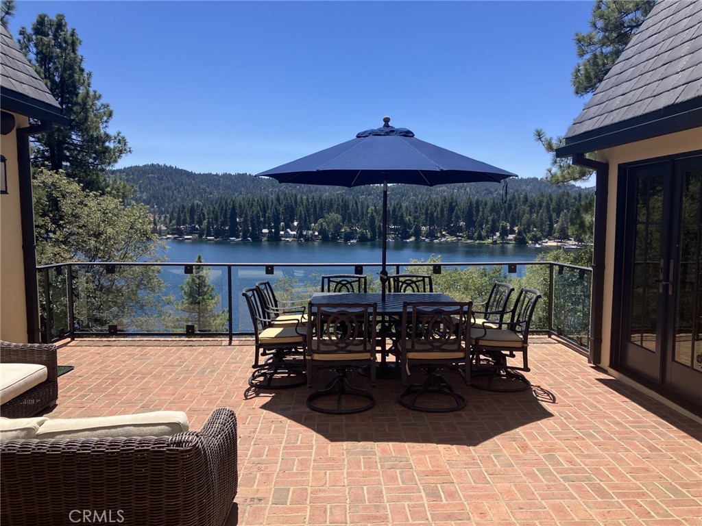 28087 North Shore Road