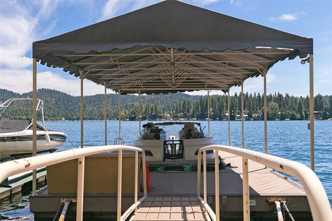 Arrowhead Woods (AWHW) - Residential