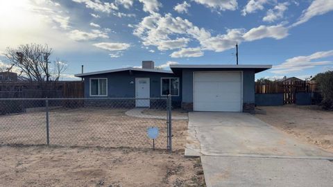Photo of 6062 Daisy Avenue, 29 Palms, CA 92277 (MLS # 219142313DA)