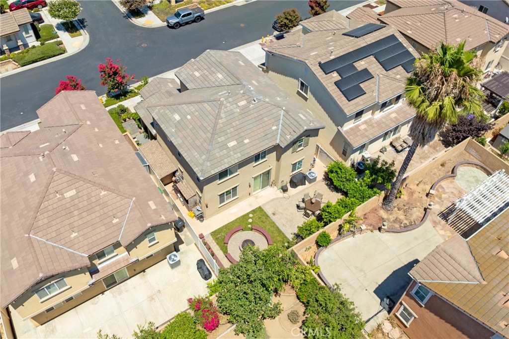 Properties 2 12957 Luna Street