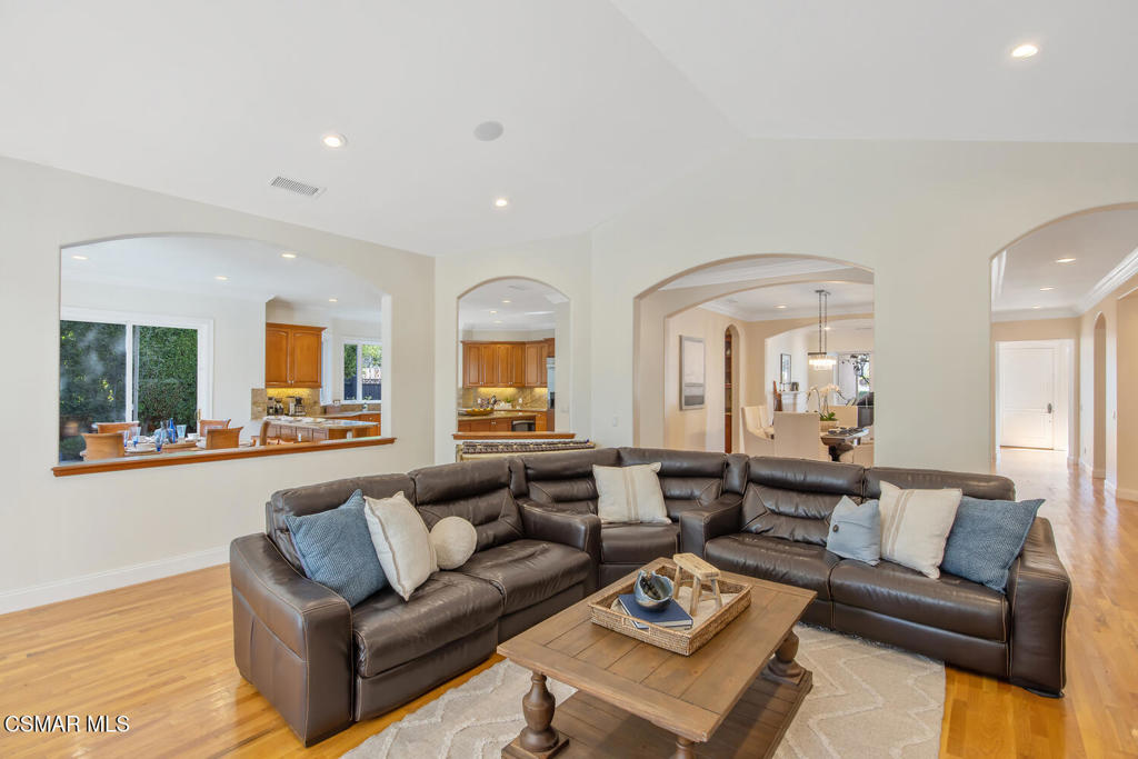 758 Camino Dos Rios