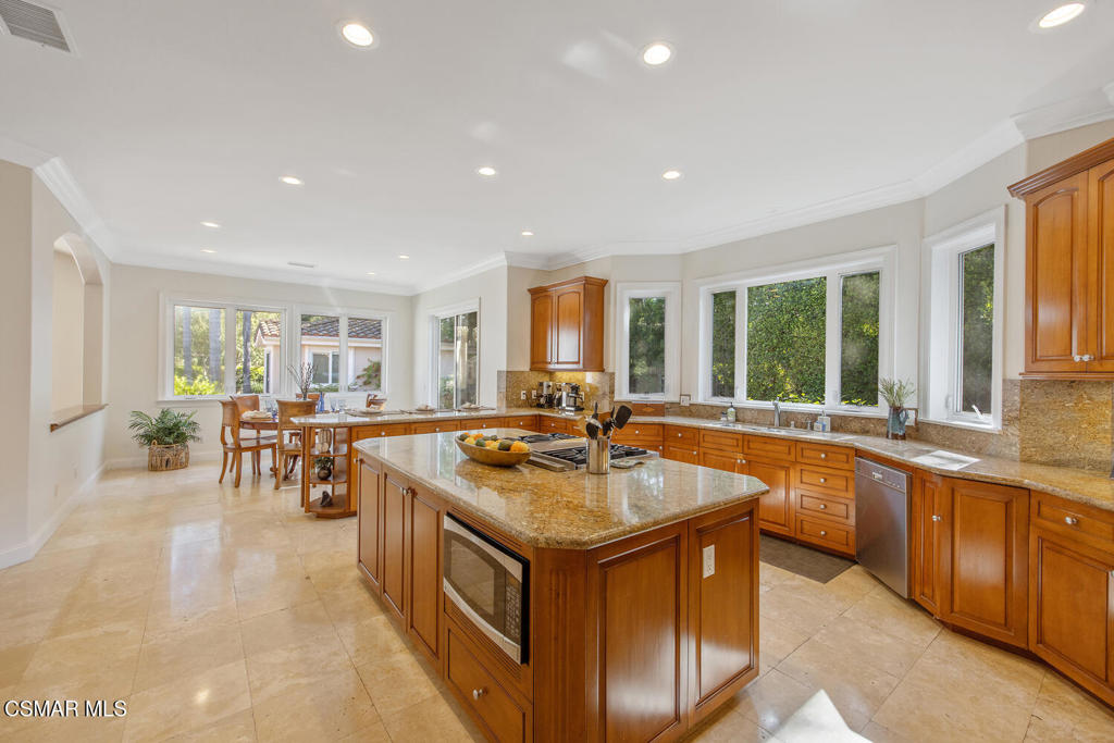 758 Camino Dos Rios
