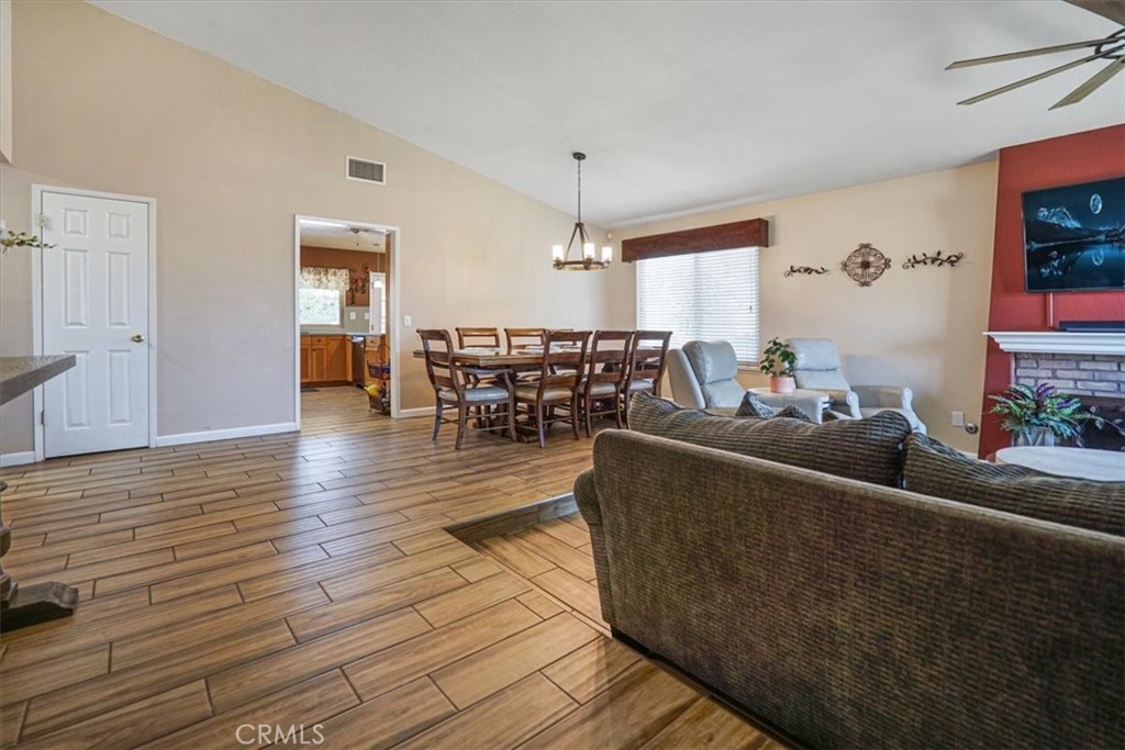 22361 Raven Way