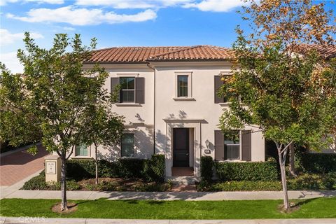 67 Runner Irvine CA 92620