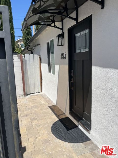 Photo of 5901 1/2 Encino Ave., Encino, CA 91316 (MLS # 25577831)